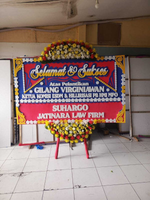 Papan Bunga Blok M Square